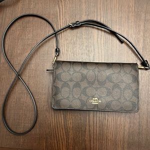 Coach signature crossbody bag